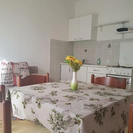 Apartman More *