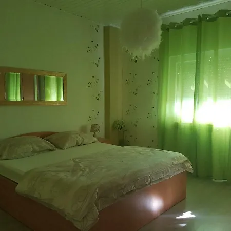 Apartman More *